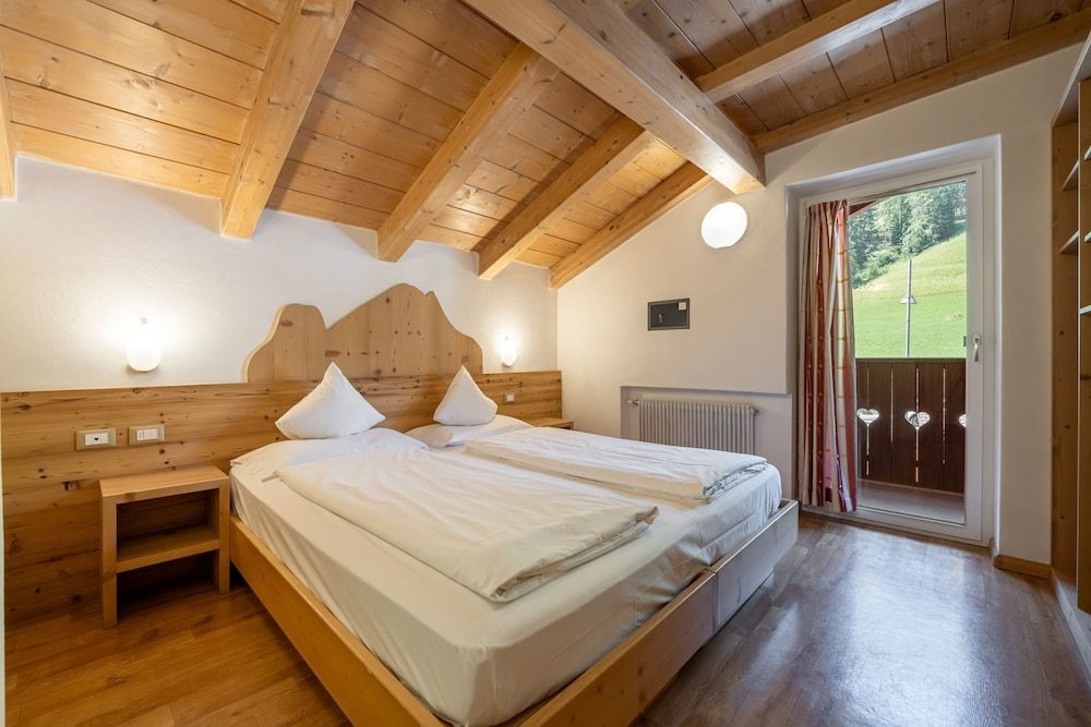 Hotel Villa Adria B&B Standard Double or Twin Room, Mountain View 5