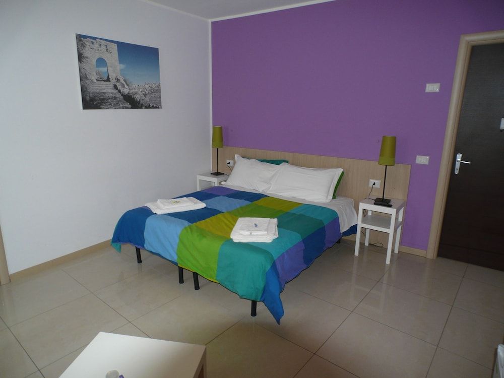 C.C.Ly Rooms & Hostel Enna
