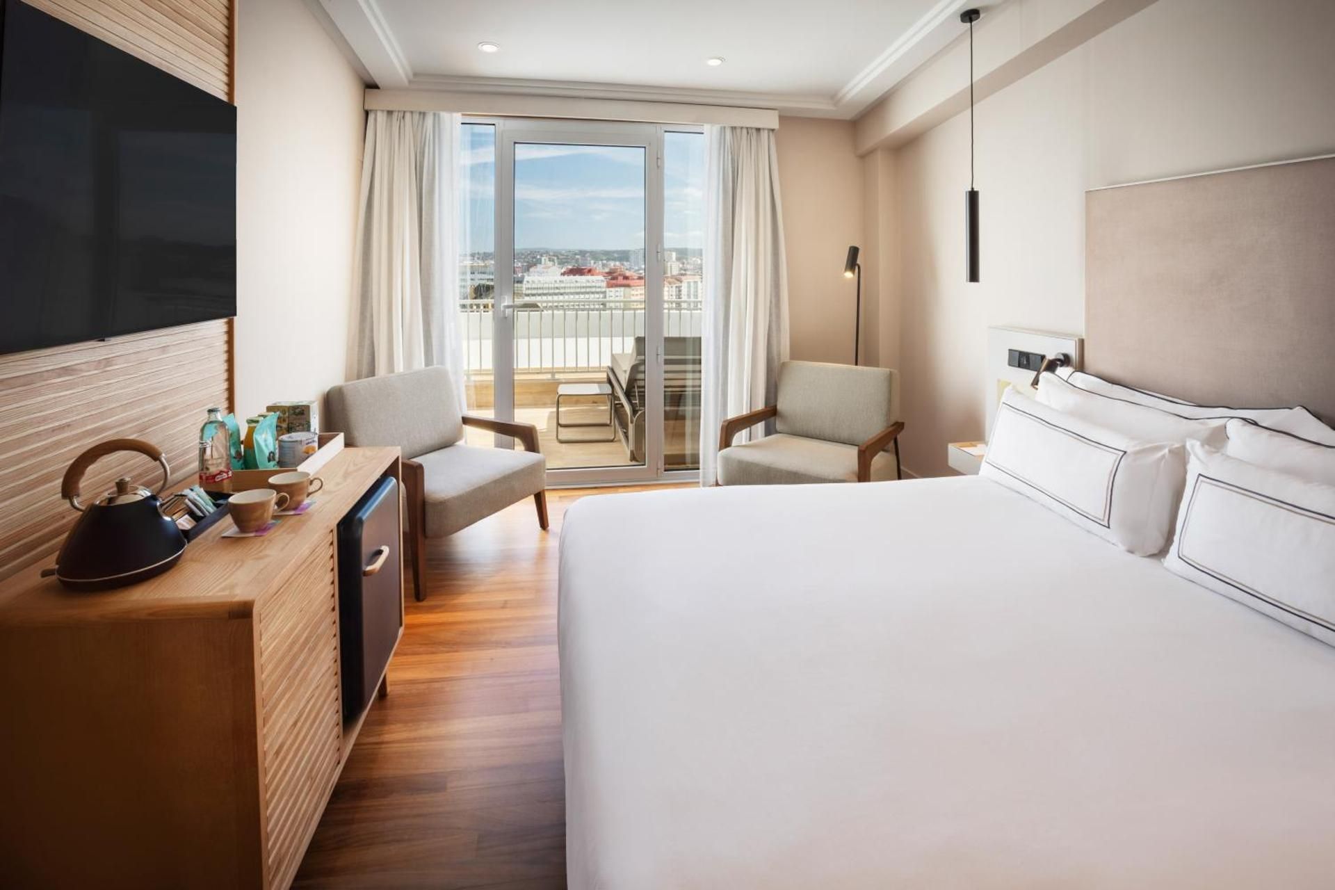 Meliá Maria Pita Double Room with Terrace and Sea View 2