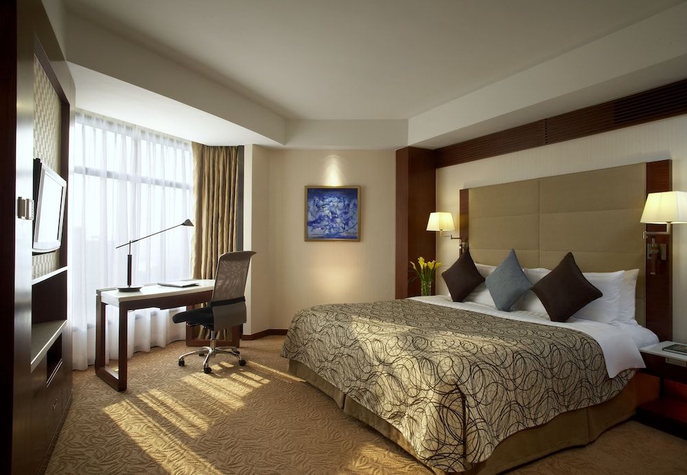 undefined Shangri-La Shenzhen 4