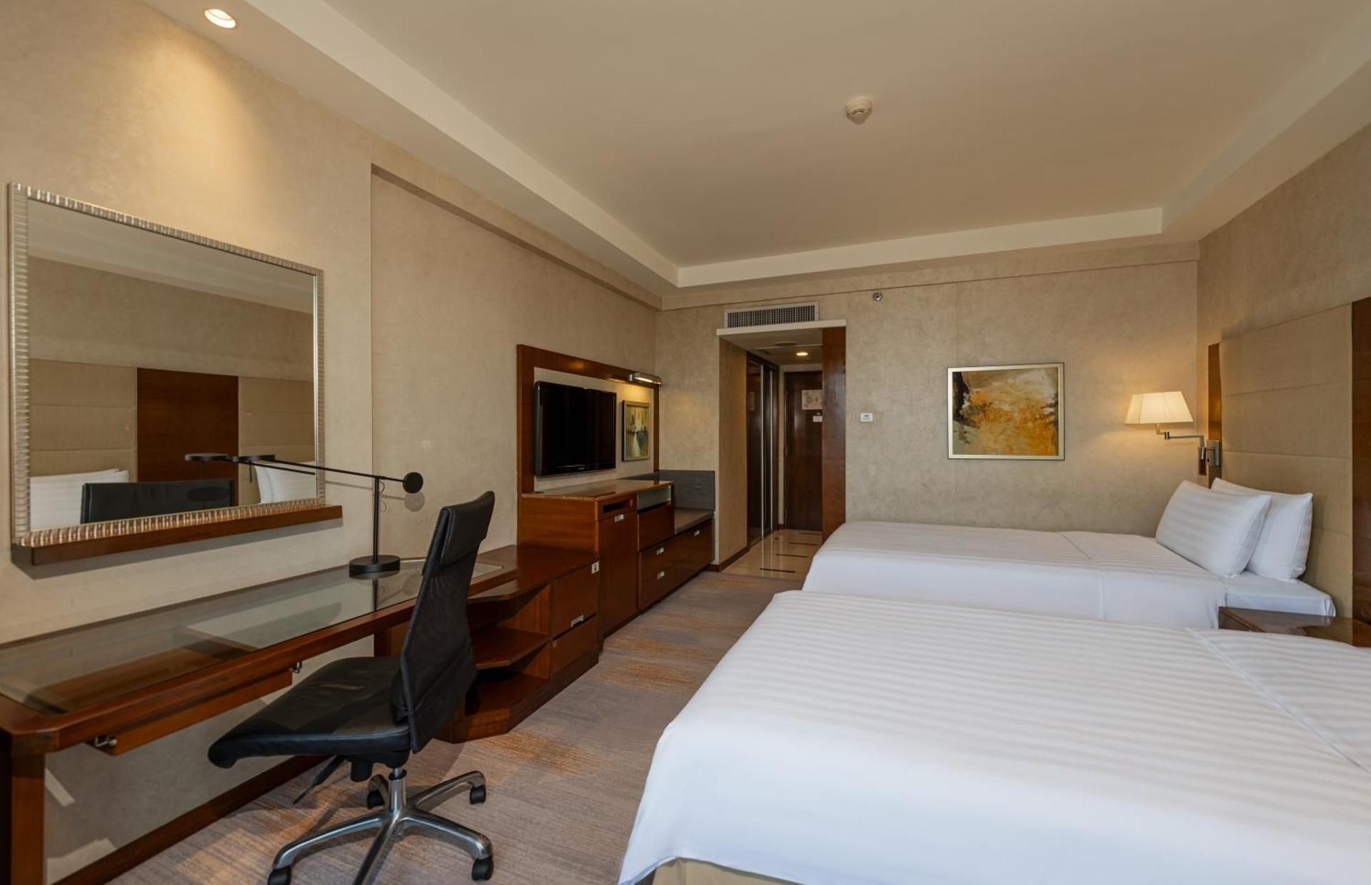 undefined Shangri-La Shenzhen 10