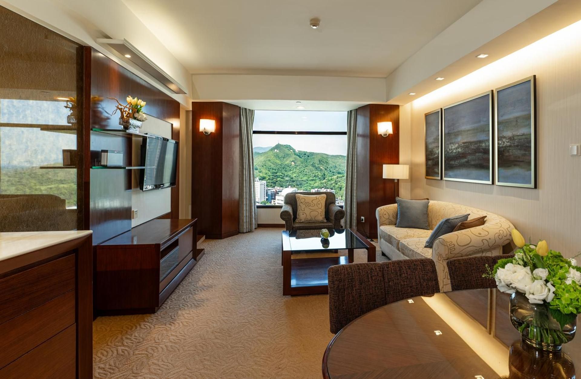 undefined Shangri-La Shenzhen 8
