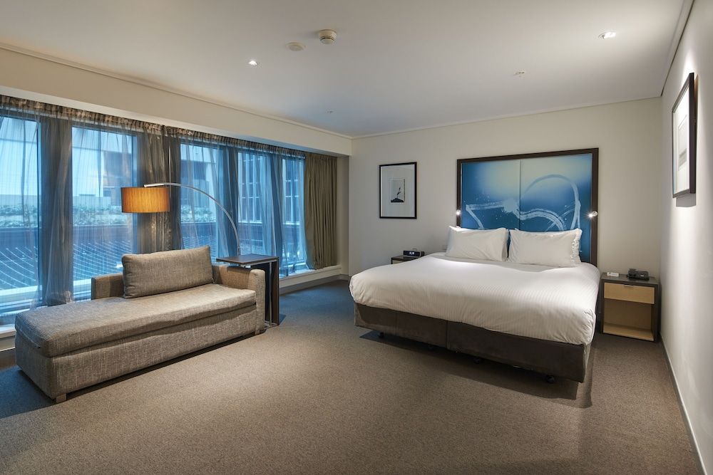 undefined Novotel Melbourne on Collins 2