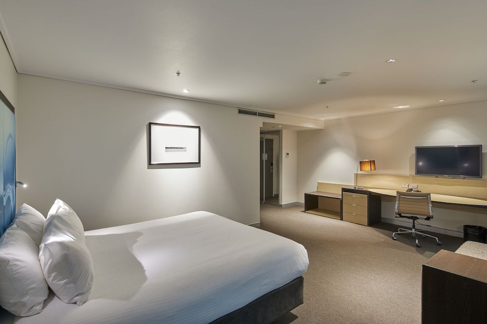 undefined Novotel Melbourne on Collins 4