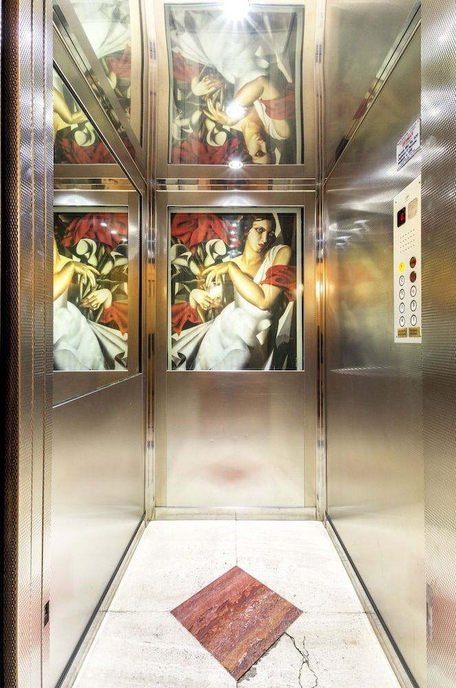 Elevator