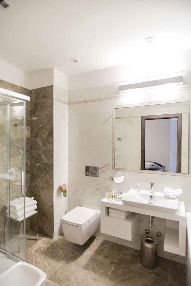 Best Western Premier Milano Palace Hotel Classic Room, 2 Twin Beds, Non Smoking 5