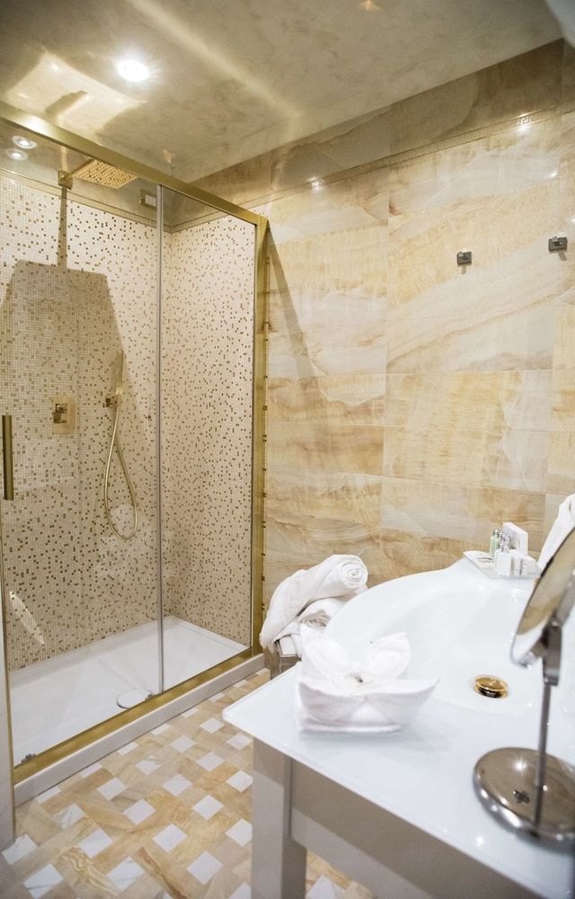 Best Western Premier Milano Palace Hotel Junior Suite, 1 King Bed, Non Smoking (Living Room) 11