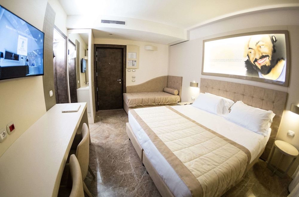 Executive Room, 1 King Bed, Non Smoking (with Sofabed)