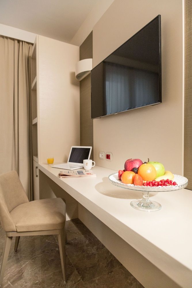 Best Western Premier Milano Palace Hotel Classic Room, 2 Twin Beds, Non Smoking 6