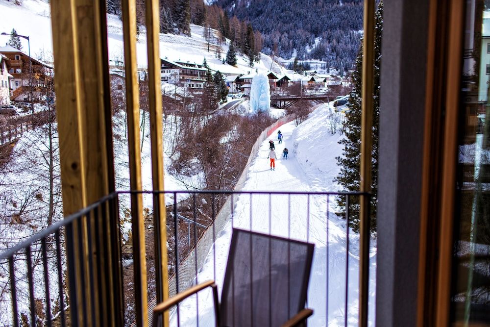 Mountain Design Hotel Eden Selva Superior Double Room 8