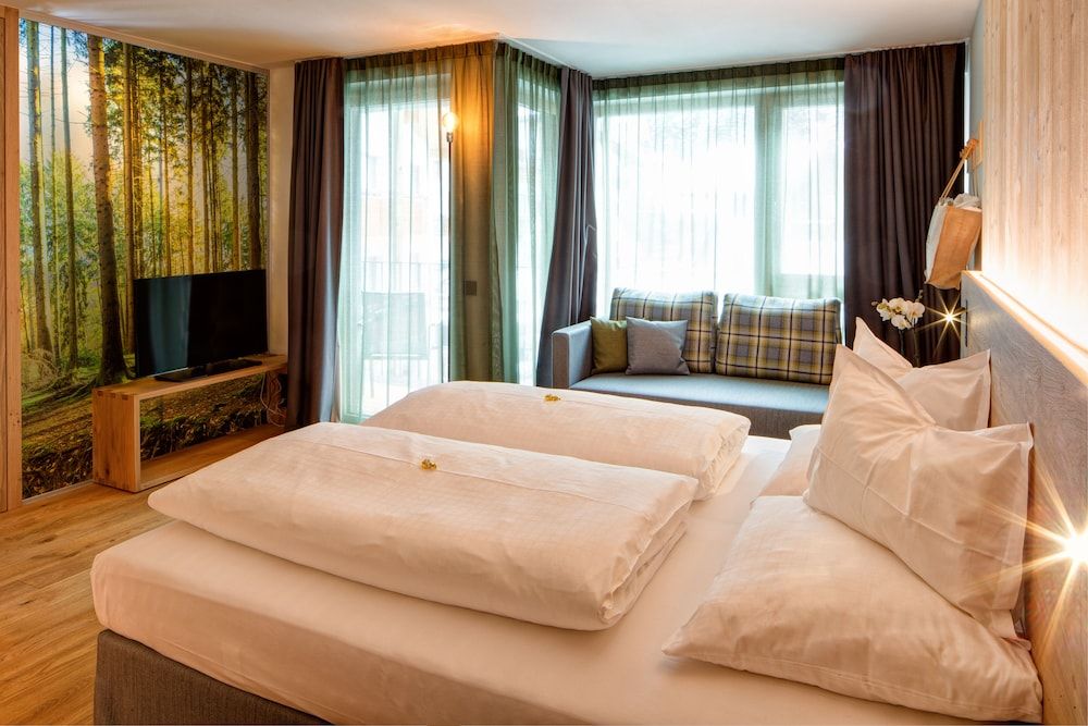 Mountain Design Hotel Eden Selva Superior Double Room 2