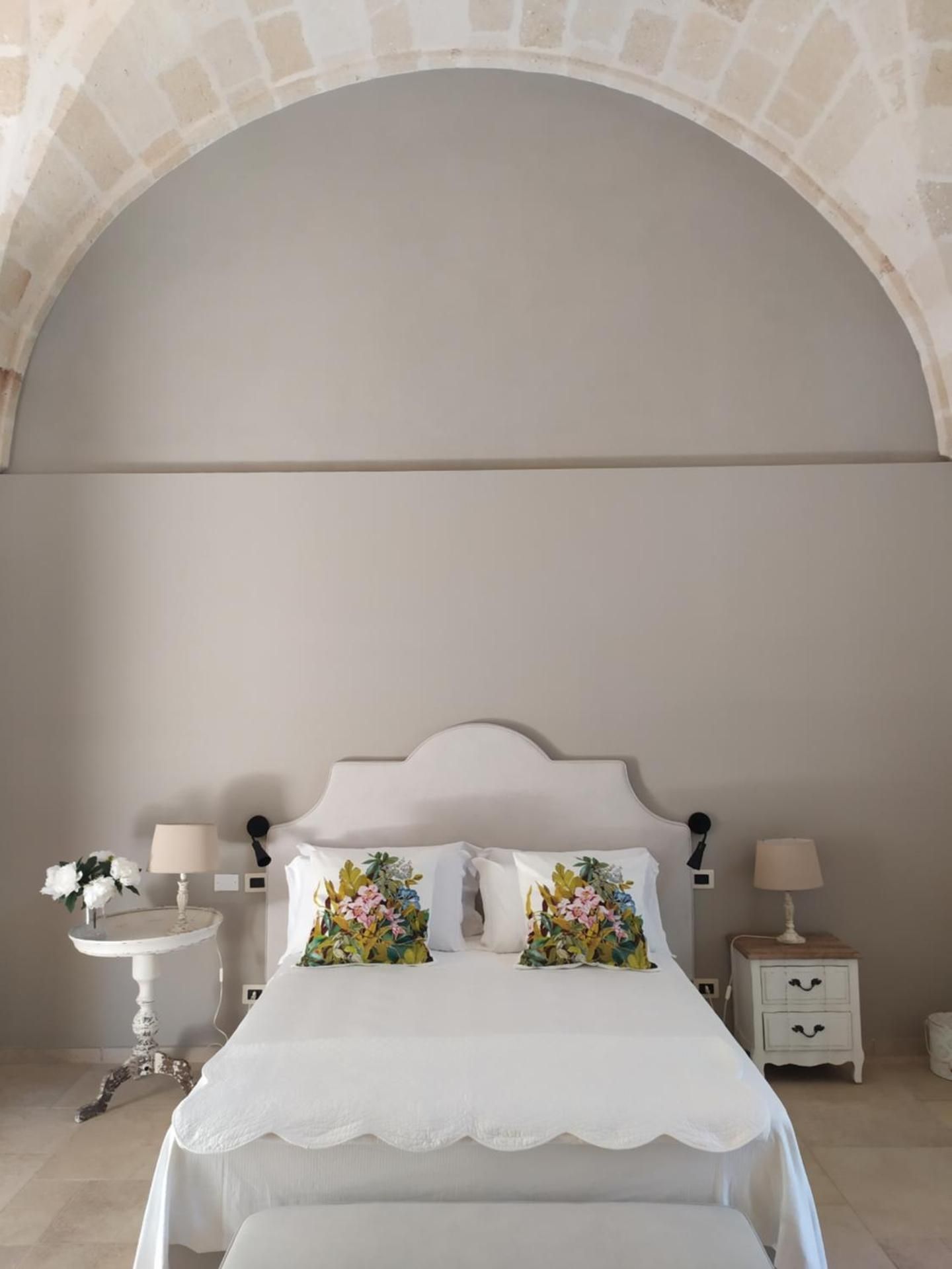 Deluxe Suite with Spa Bath