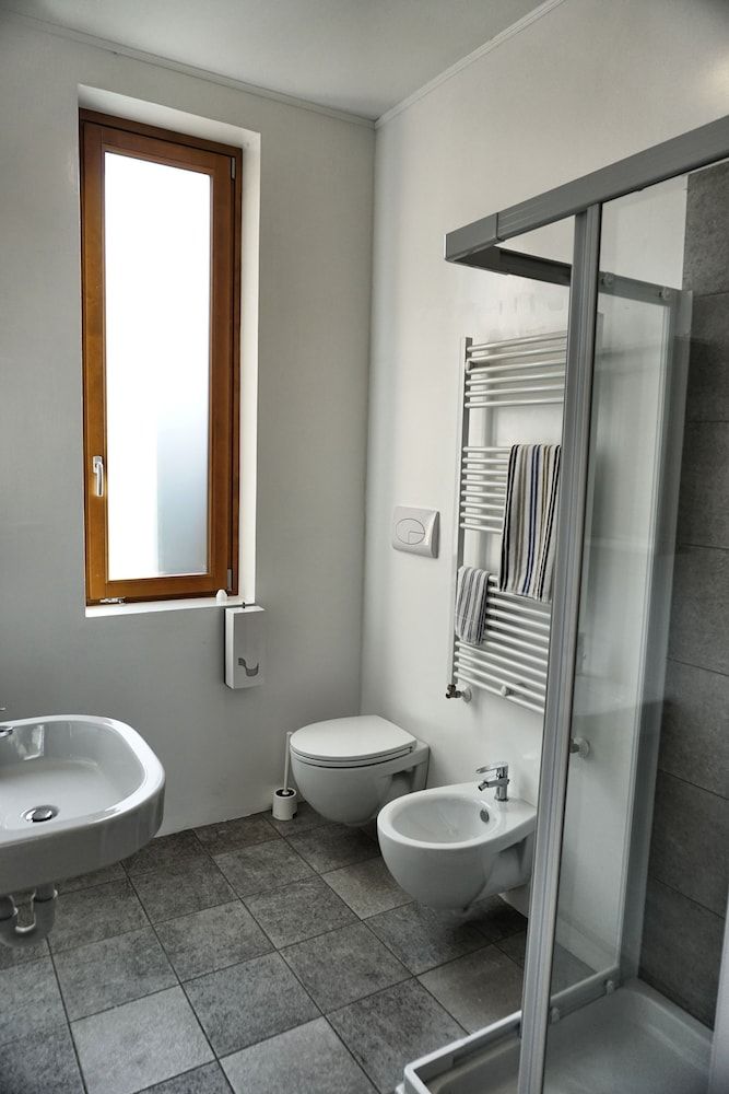 Lazy Bee Camping Village Chalet, 1 Bedroom 6