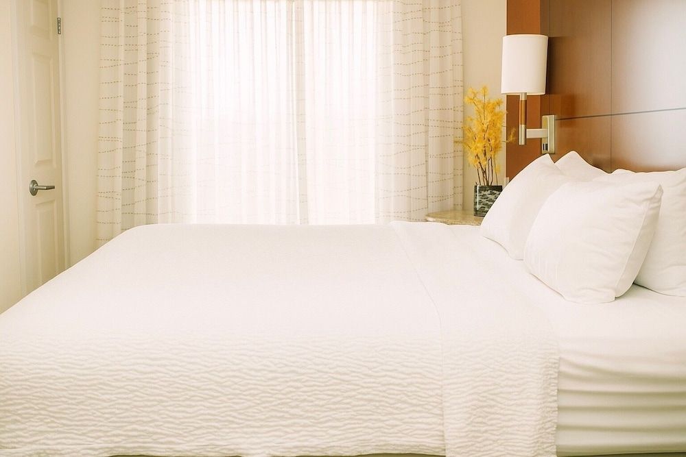 Suite, 1 King Bed, Non Smoking
