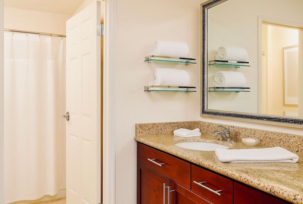 Suite, Multiple Beds, Non Smoking