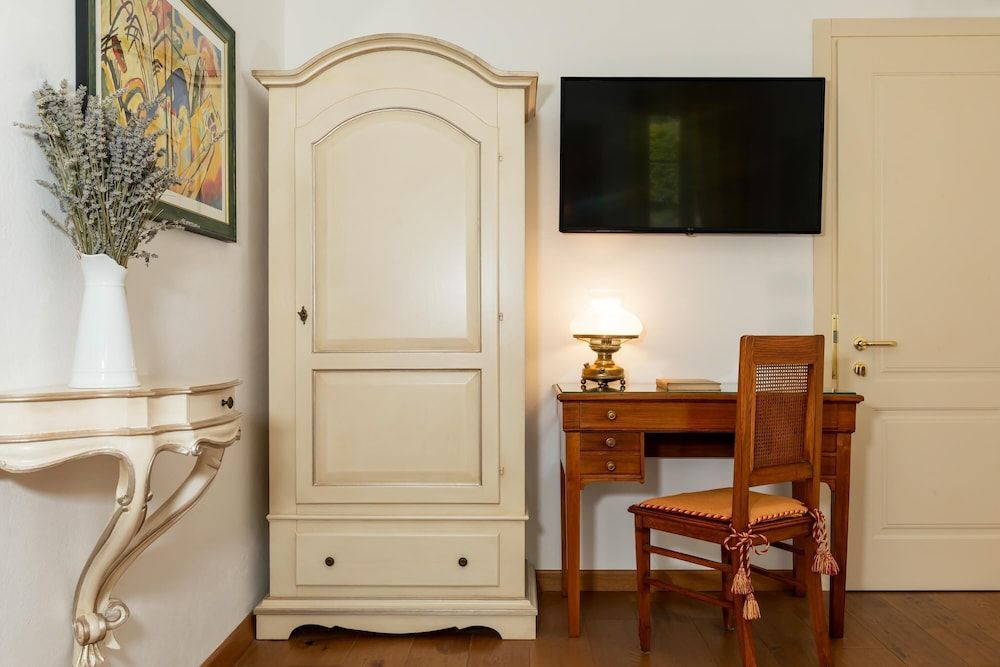 Boutique Hotel Villa Sostaga Suite Dependance Lake View 16