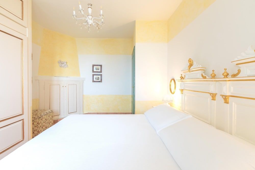 Boutique Hotel Villa Sostaga Suite Dependance Lake View 2