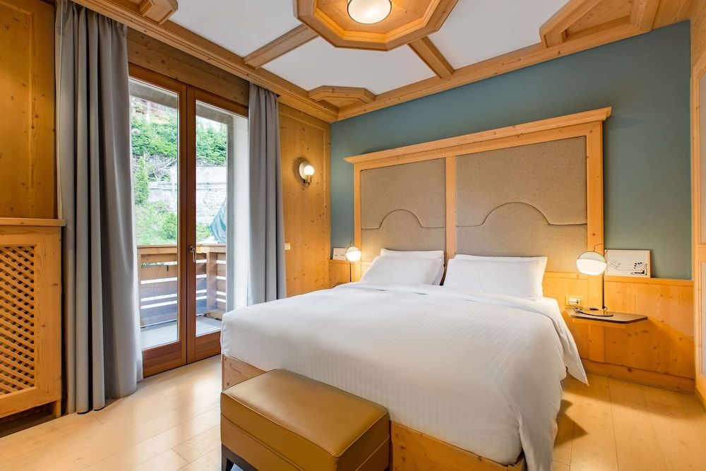 undefined Radisson Residences Savoia Palace Cortina d’Ampezzo 4