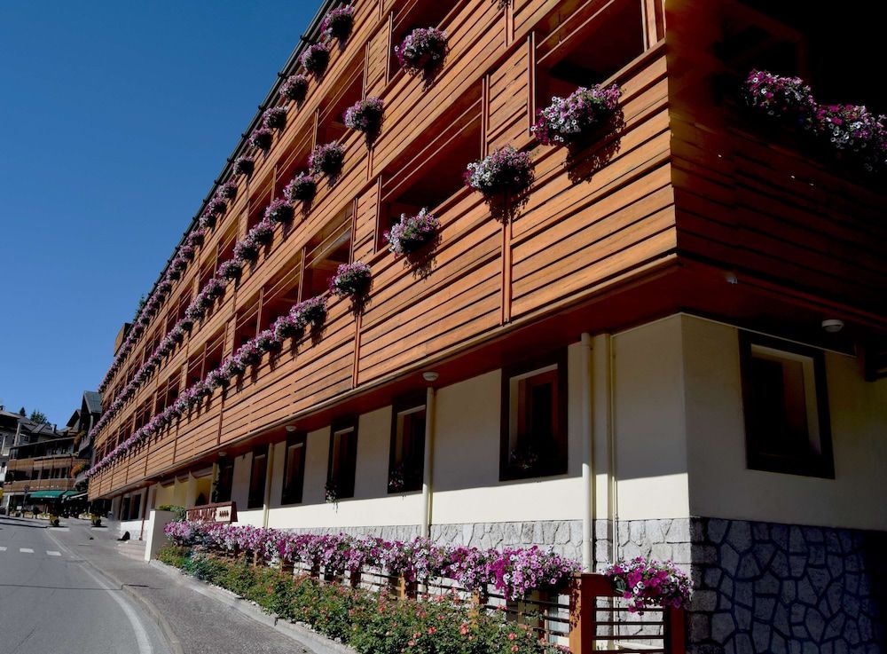 undefined Radisson Residences Savoia Palace Cortina d’Ampezzo 6