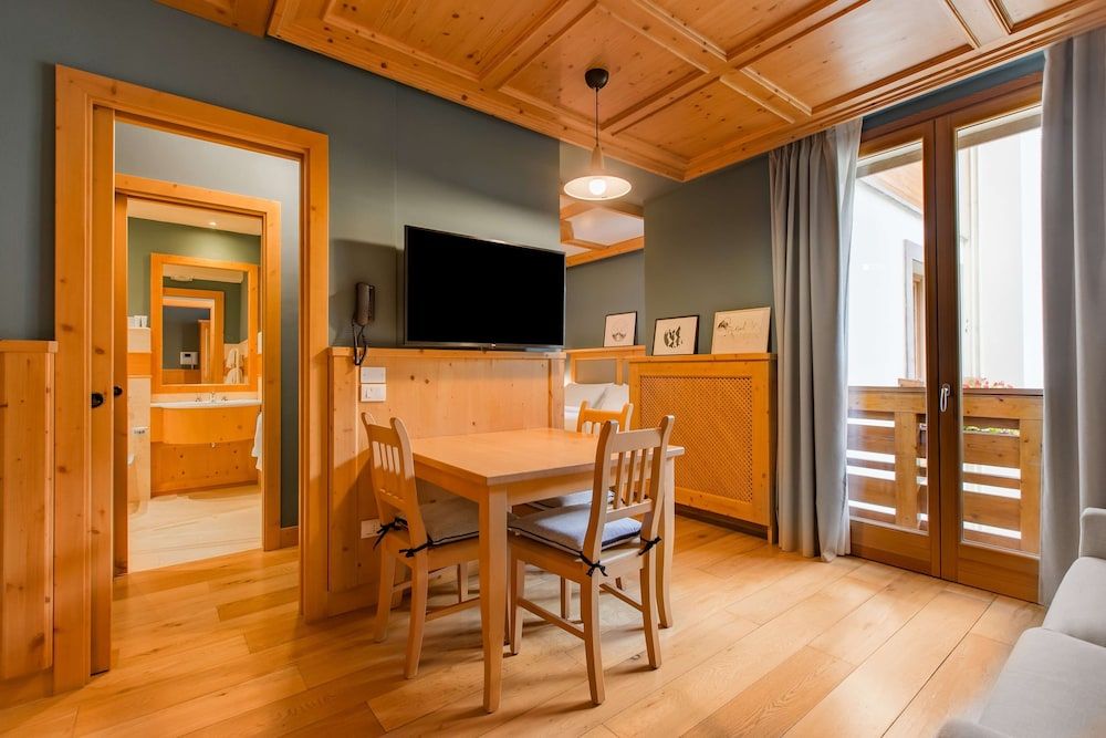 Radisson Residences Savoia Palace Cortina d’Ampezzo Studio, 1 Bedroom 9