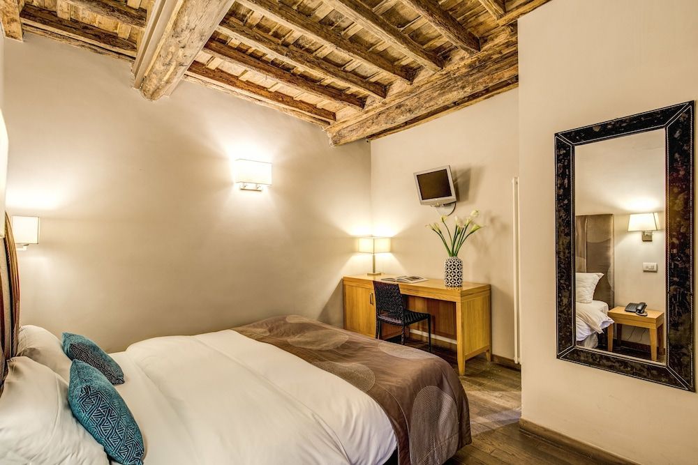 Trevi Beau Boutique Hotel Standard Double Room 3