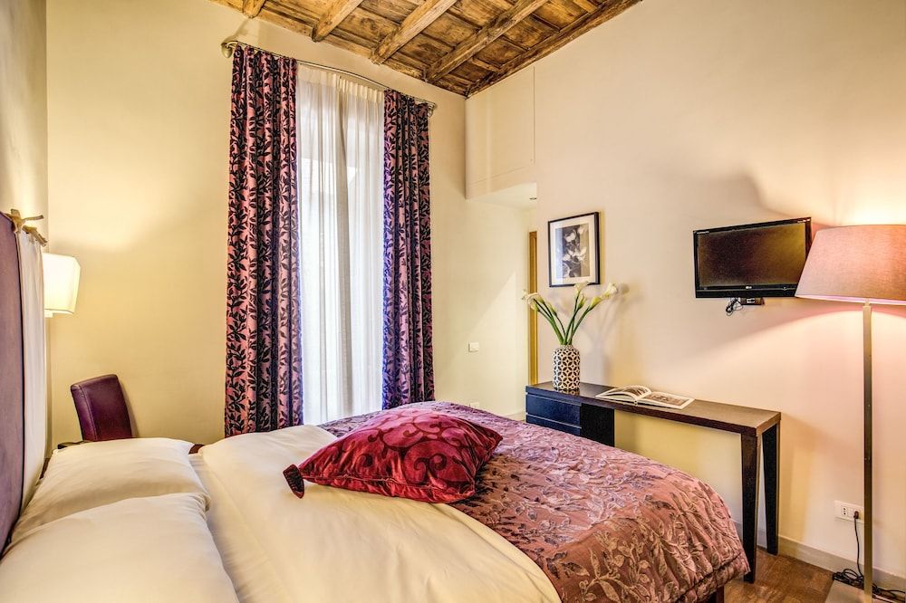 Trevi Beau Boutique Hotel Standard Double Room 8
