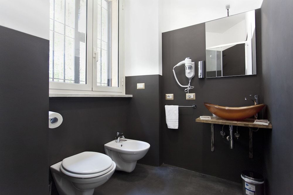 undefined Secret Rhome 8