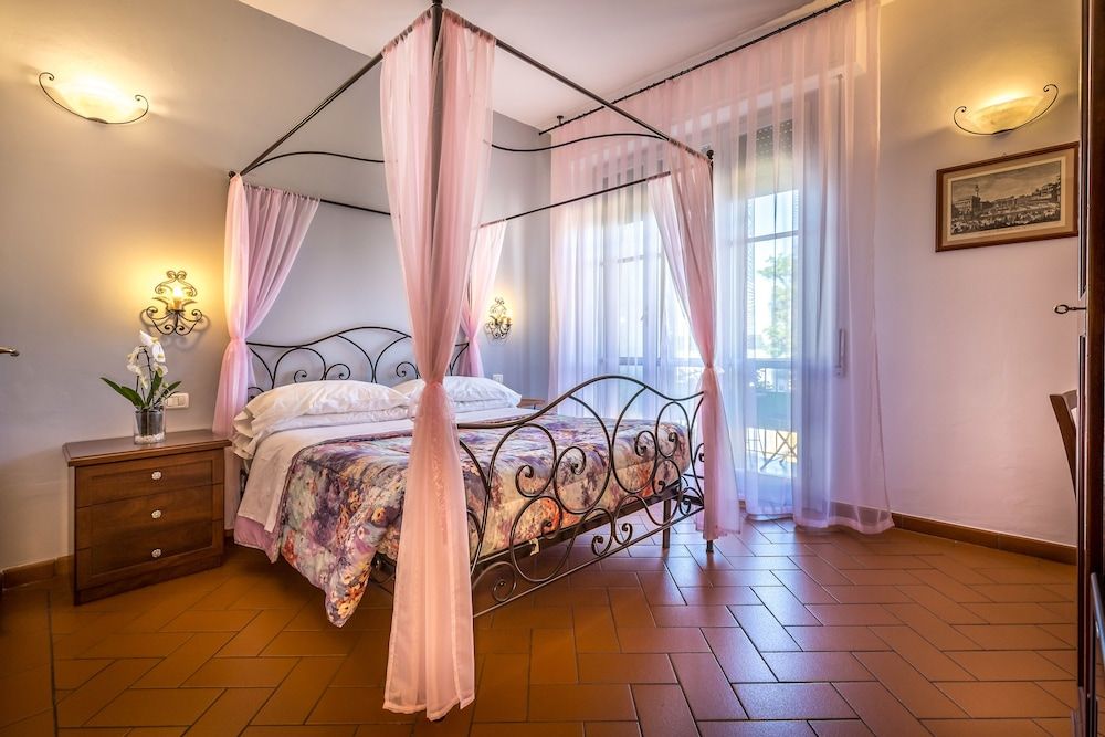 B&B Antiche Armonie Superior Double Room, 1 Queen Bed 2