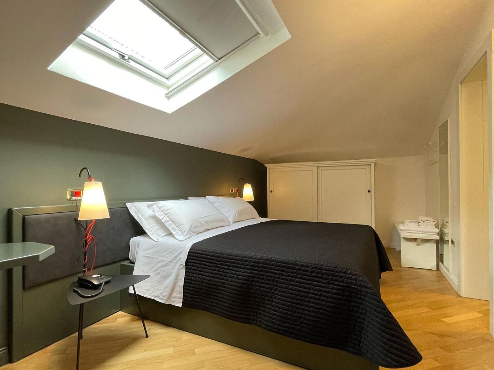 Family Room without Elevator