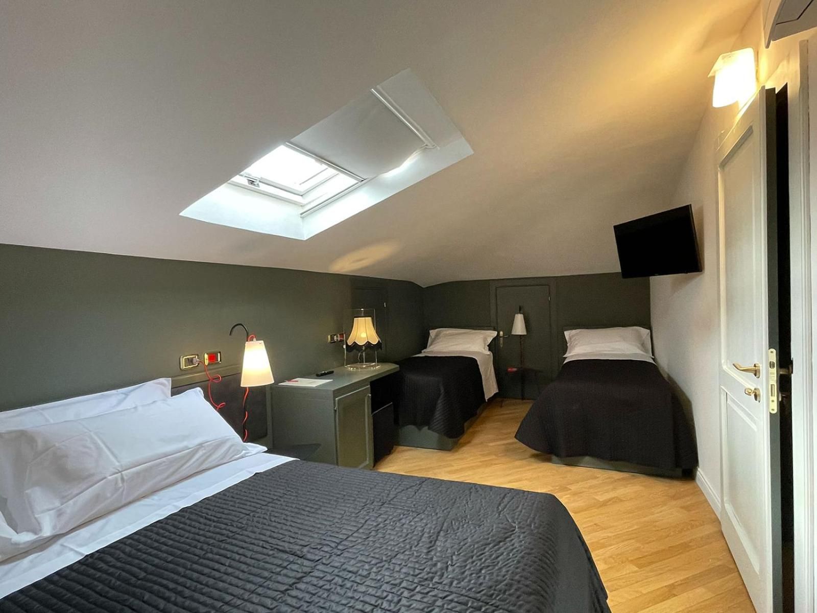 Family Room without Elevator