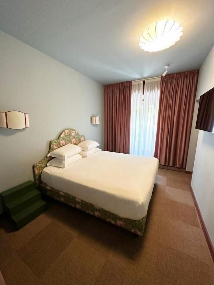 undefined Hotel Cortina 4