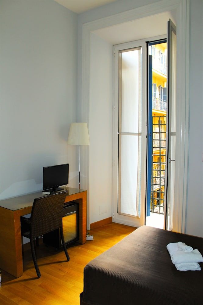 Ferrari Home Single Room