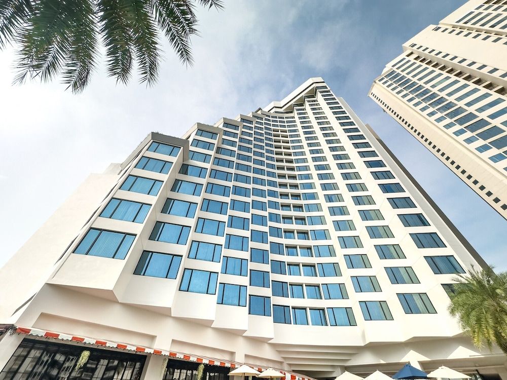 undefined Rembrandt Hotel Bangkok 2