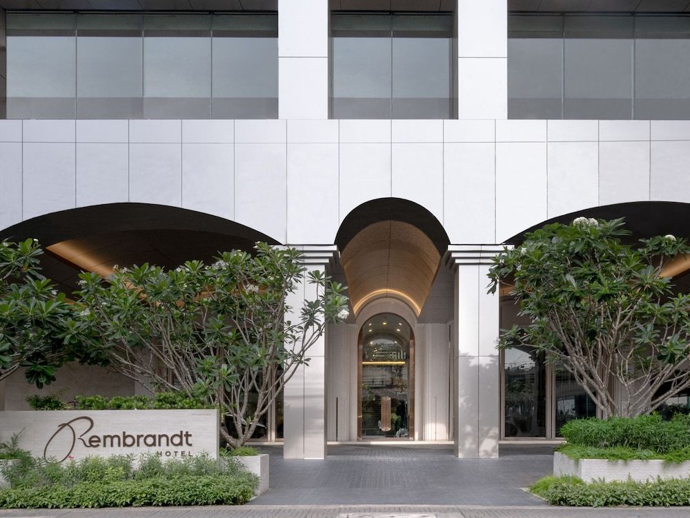 undefined Rembrandt Hotel Bangkok 4