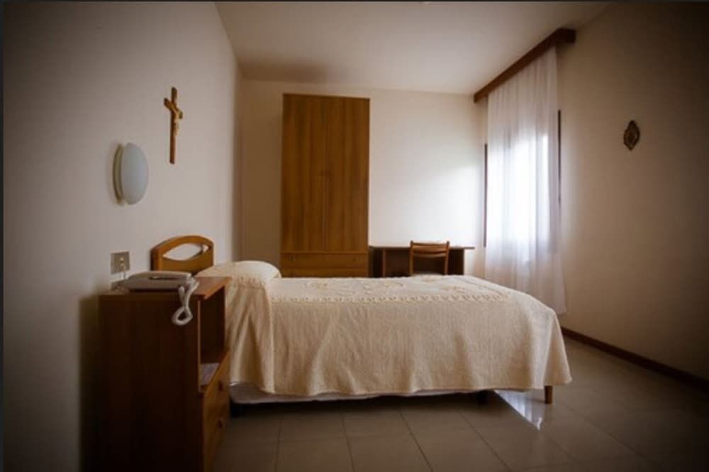 Casa Caburlotto Single Room, Ensuite 2