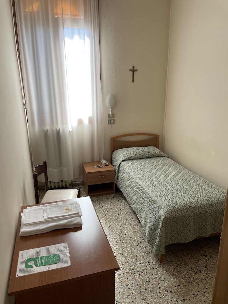 Casa Caburlotto Single Room, Ensuite 5