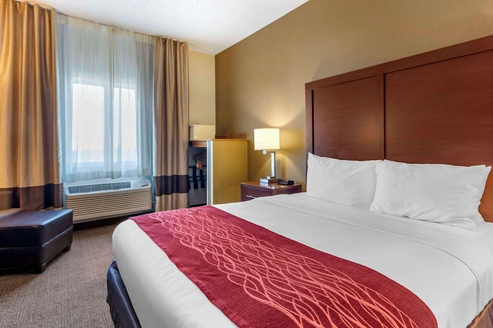 Standard Room, 1 Queen Bed, Non Smoking