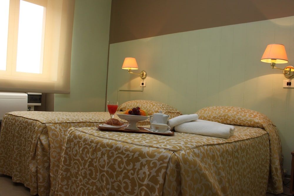 Hotel Plaza Double Room Single Use 3