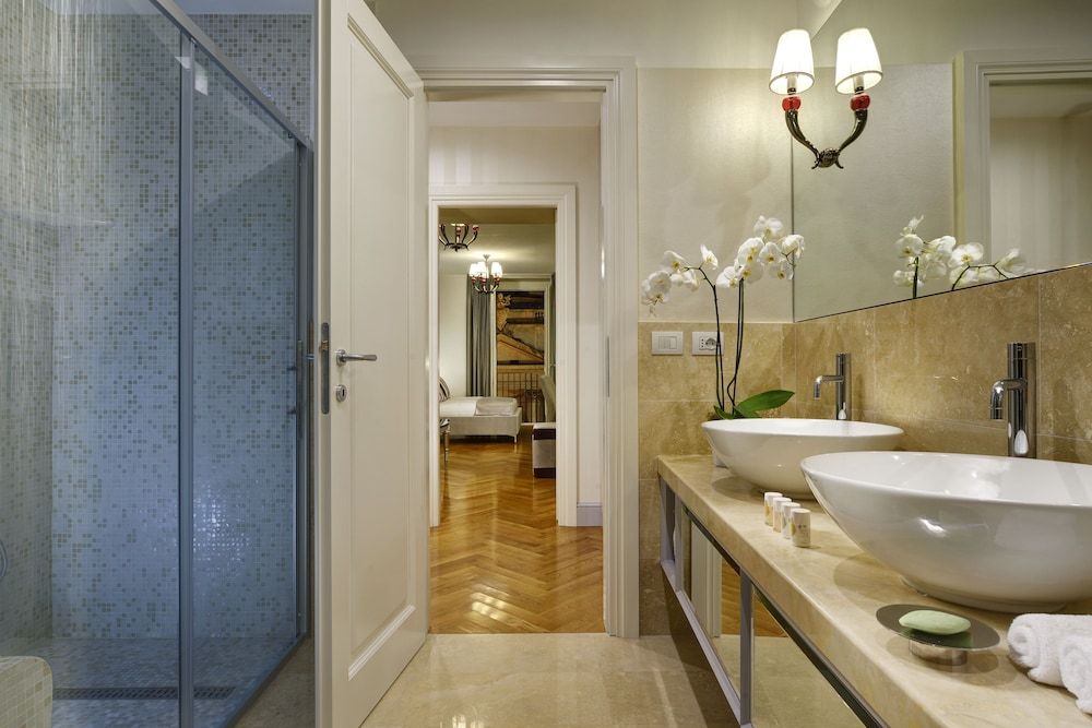 Lifestyle Suites Rome Junior Suite, City View 4