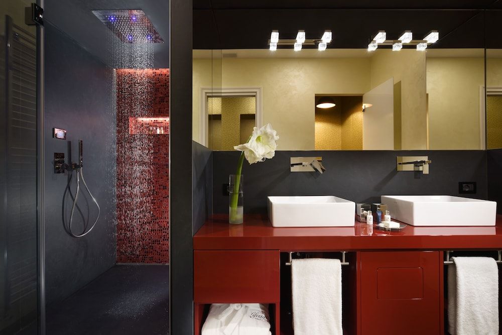 Lifestyle Suites Rome Suite, City View 11