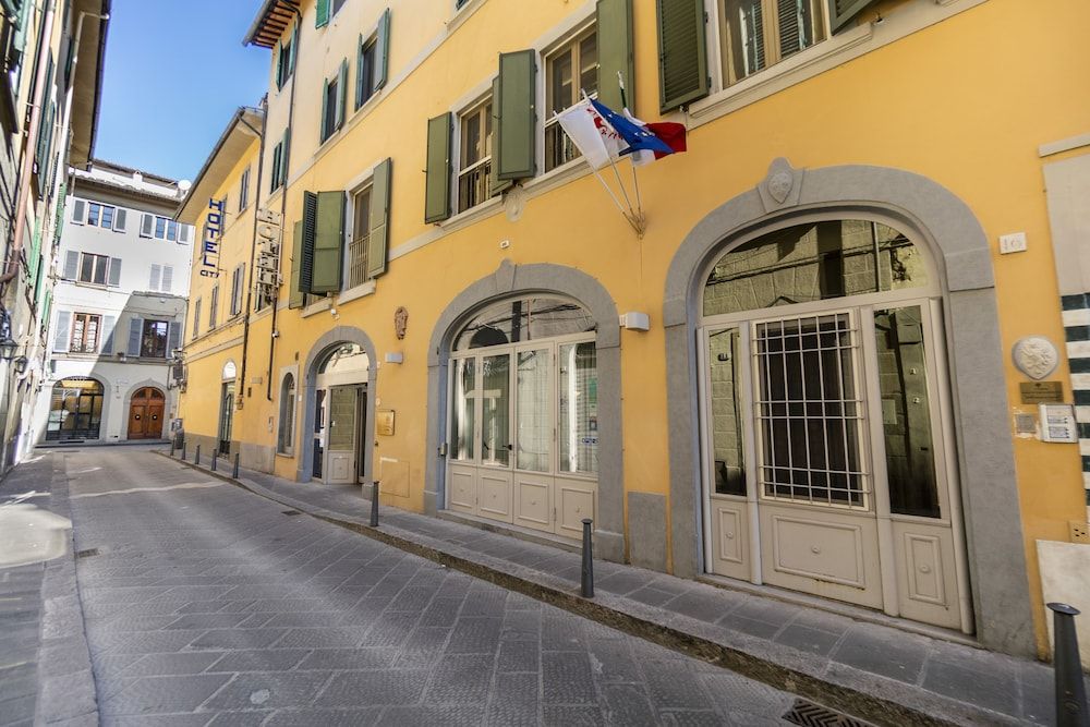 undefined Art Atelier 3