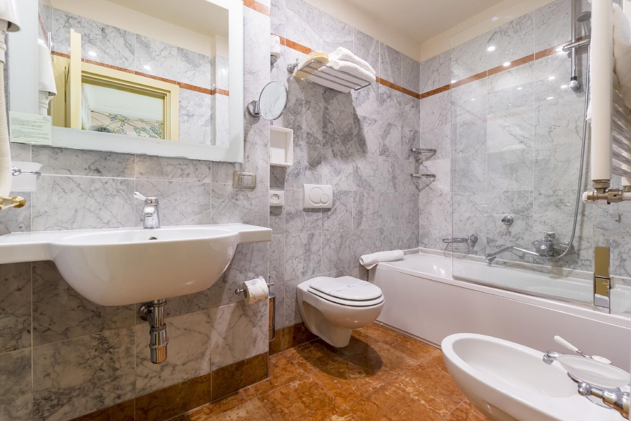 undefined Art Atelier 7