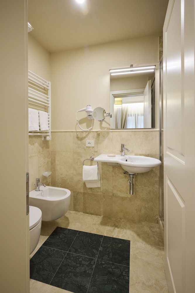 Art Atelier Camera Doppia in Dependance 4