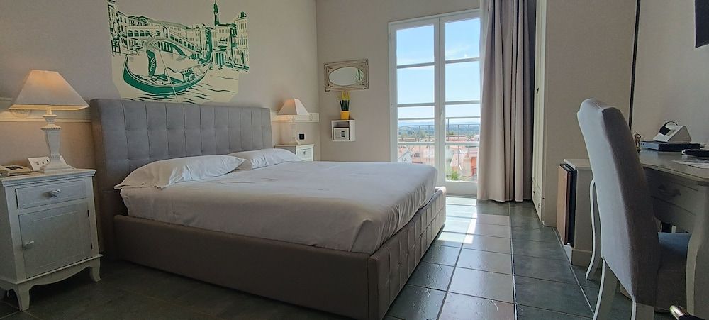 Superior Double Room, Balcony