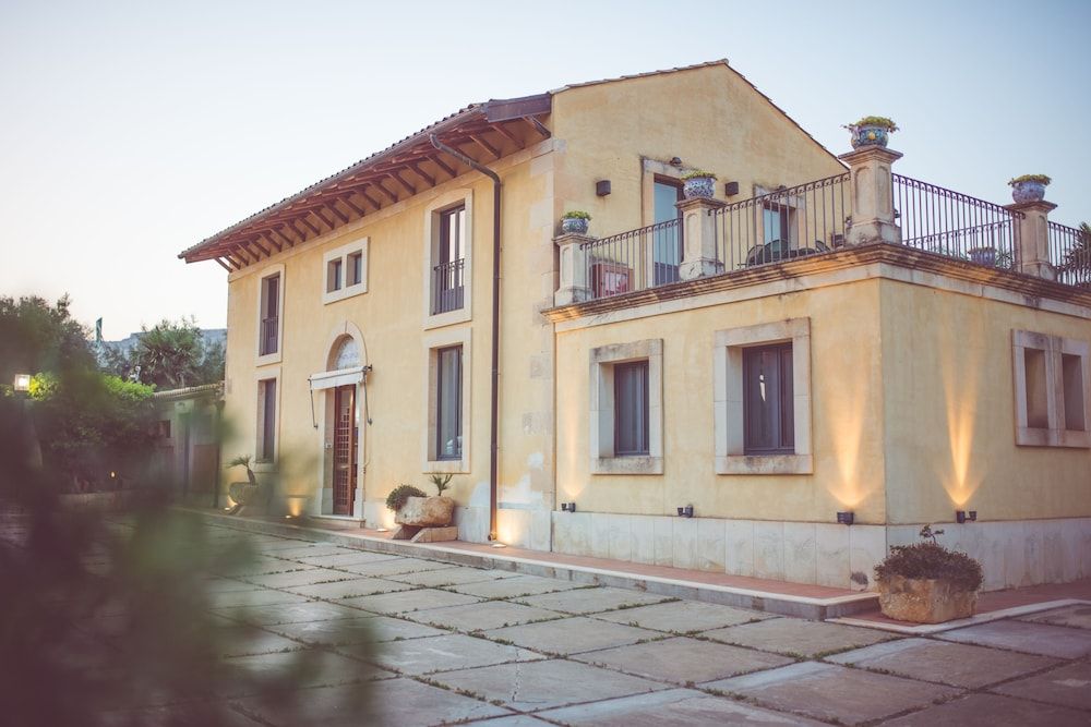Nuovo Castello Crisilio