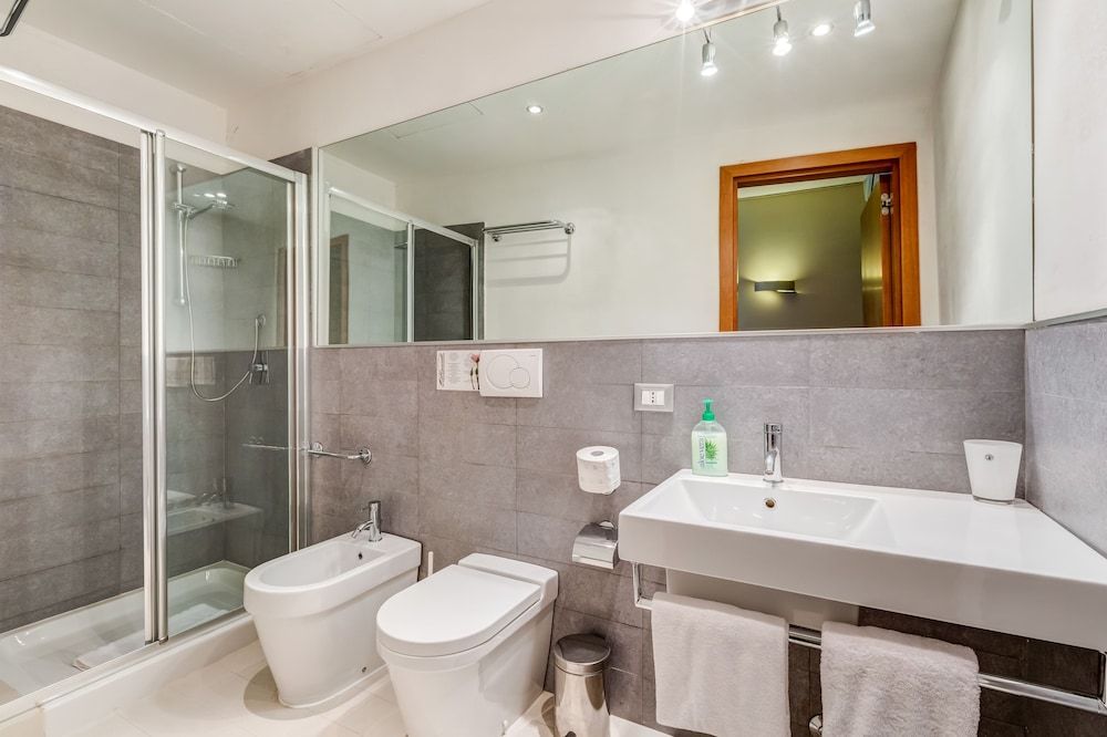 Rovati Guest House Standard Double or Twin Room 19