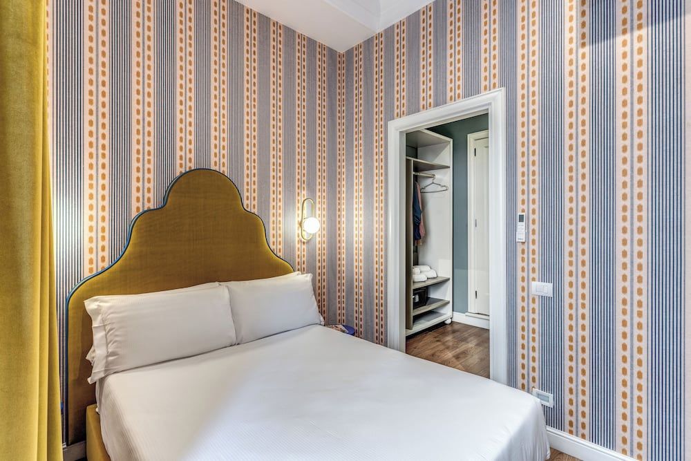 undefined Townhouse Condotti 29 5