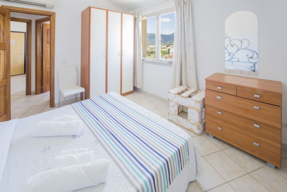 Olbia City Hotel Quadruple Room, Connecting Rooms 4