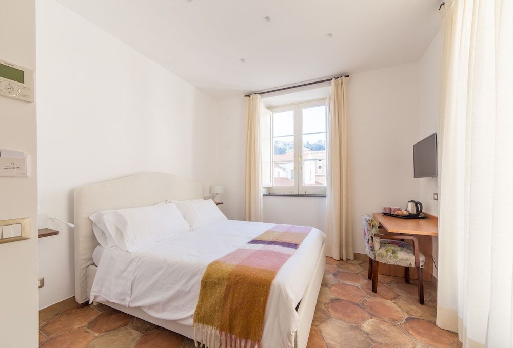 Residenza Il Campanile Superior Double Room 6