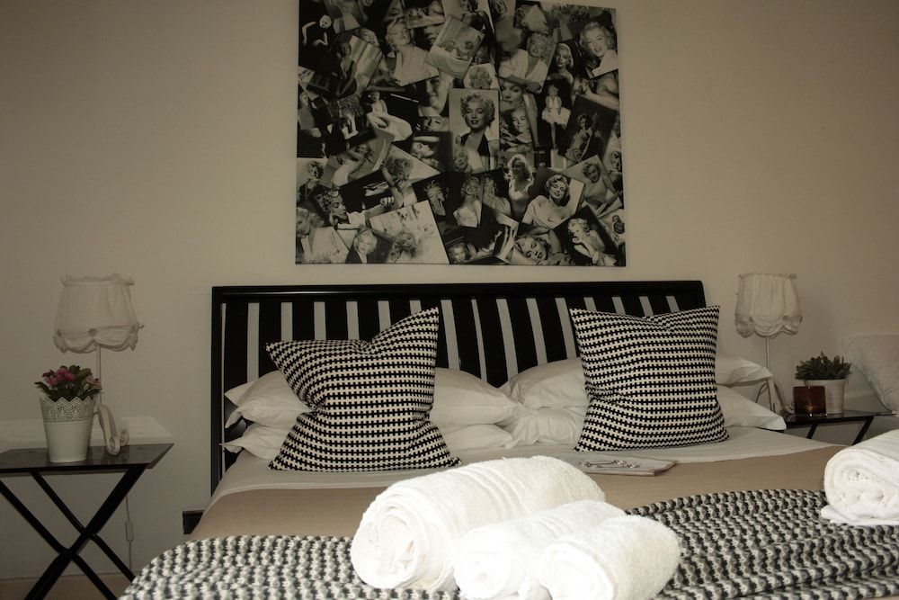 St. John Villa Double or Twin Room 8